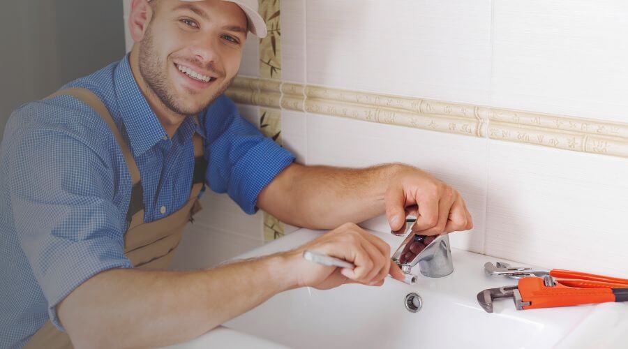 Handle or spout repair in Kirbyville, MO